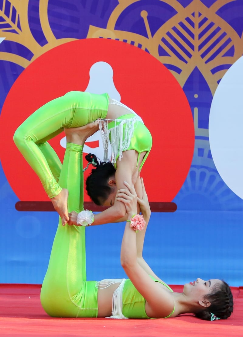 Acrobatic Performers